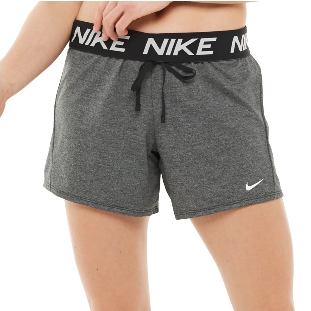 Women Nike Dri-Fit Shorts size XS